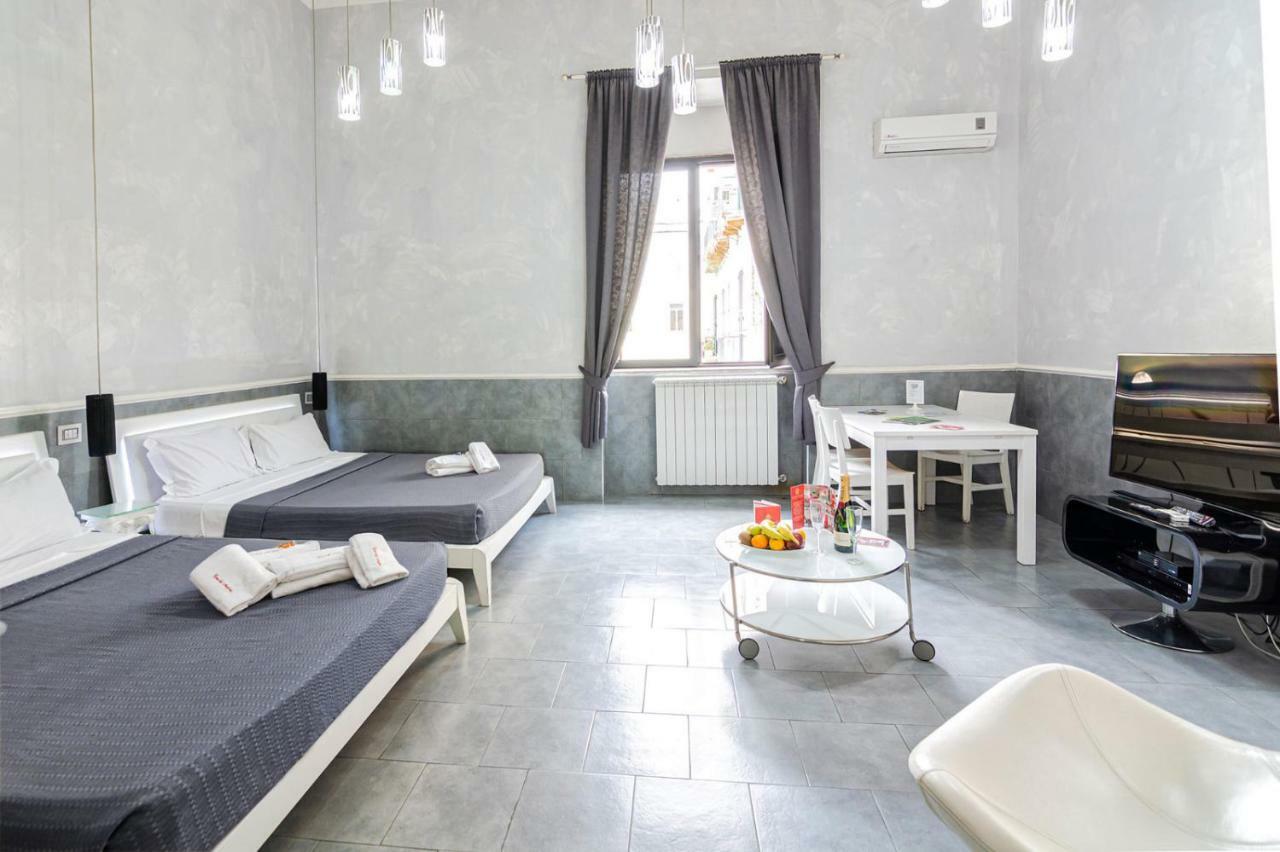 Suite Apartments Angioini Naples Exterior photo